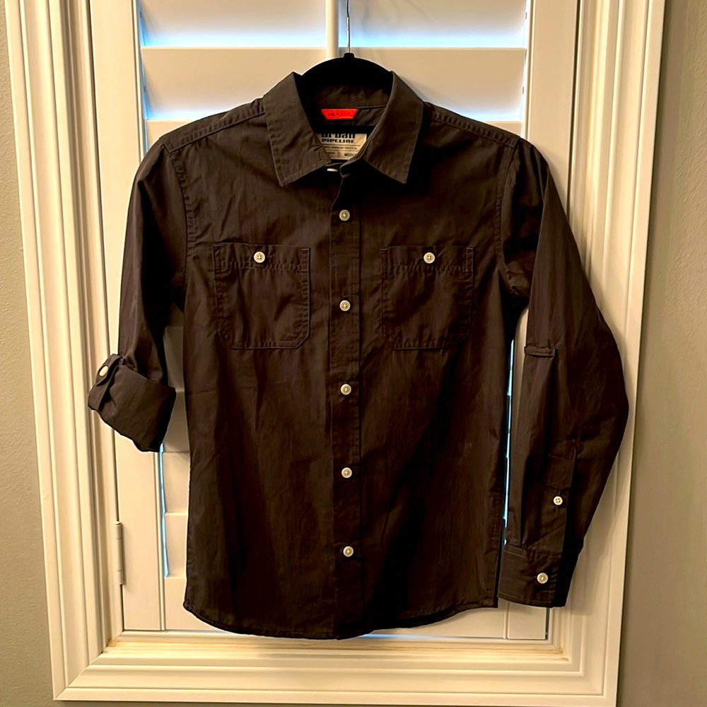 Boys size medium dark gray button down shirt